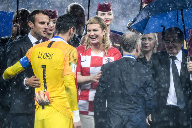 上的平分秋 上的平分秋