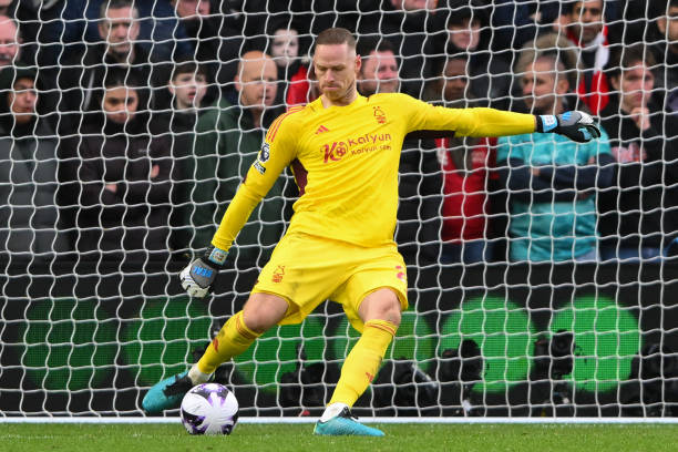 策略进行调 策略进行调